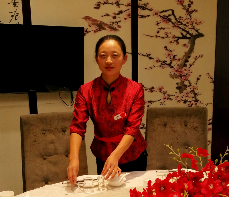 致敬，我親愛的同事——記迪尼斯伊川店客房員工陳華麗